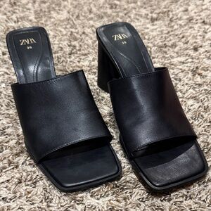 Zara Women's Black Leather Mules